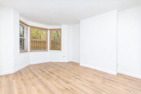 1 bedroom Studio flat to let in East Dulwich Road, East Dulwich, London, SE22