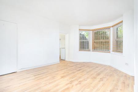 1 bedroom Studio flat to let in East Dulwich Road, East Dulwich, London, SE22