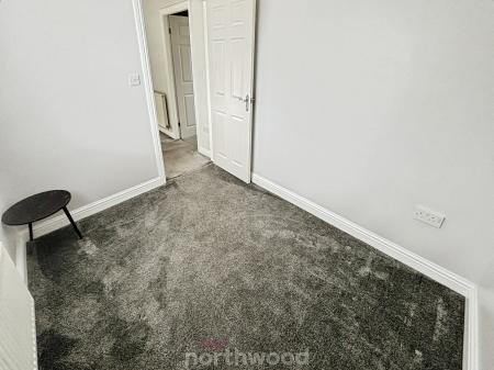 3 bedroom Semi-detached house for sale in Highfield Close, Doncaster, Doncaster, DN7