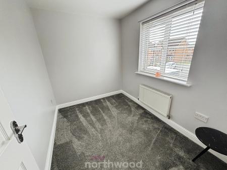 3 bedroom Semi-detached house for sale in Highfield Close, Doncaster, Doncaster, DN7