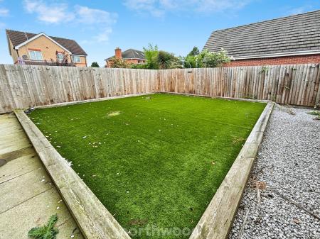 3 bedroom Semi-detached house for sale in Highfield Close, Doncaster, Doncaster, DN7