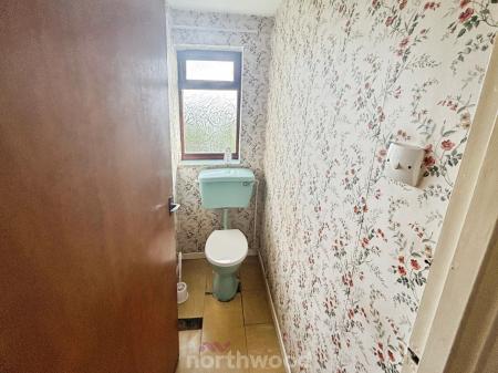 2 bedroom Bungalow for sale in Lings Lane, Hatfield, Doncaster, DN7