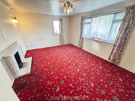 2 bedroom Bungalow for sale in Lings Lane, Hatfield, Doncaster, DN7