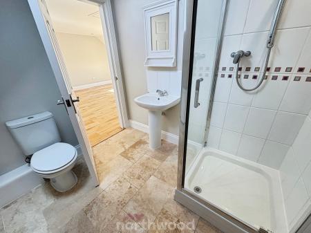 6 bedroom Detached house for sale in Main Street, Hatfield Woodhouse, Doncaster, DN7