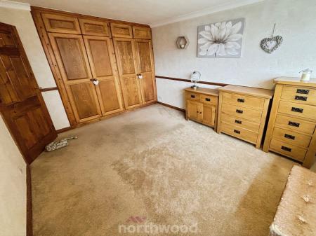 3 bedroom Semi-detached house for sale in Millard Avenue, Hatfield, Doncaster, DN7