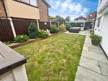 3 bedroom Detached house for sale in Millard Avenue, Hatfield, Doncaster, DN7