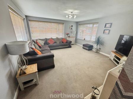 3 bedroom Detached house for sale in Millard Avenue, Hatfield, Doncaster, DN7