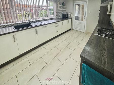 3 bedroom Detached house for sale in Millard Avenue, Hatfield, Doncaster, DN7