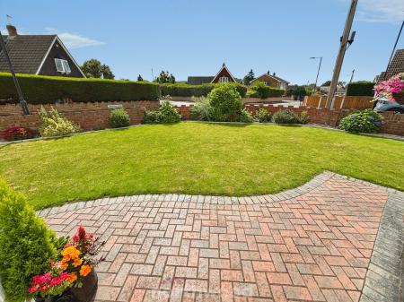 3 bedroom Detached house for sale in Millard Avenue, Hatfield, Doncaster, DN7