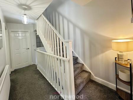 2 bedroom Maisonette for sale in Paddock Way, Hatfield, Doncaster, DN7
