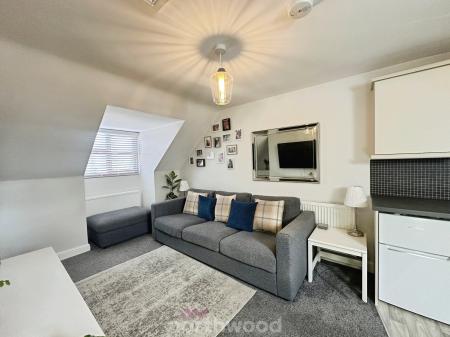 2 bedroom Maisonette for sale in Paddock Way, Hatfield, Doncaster, DN7