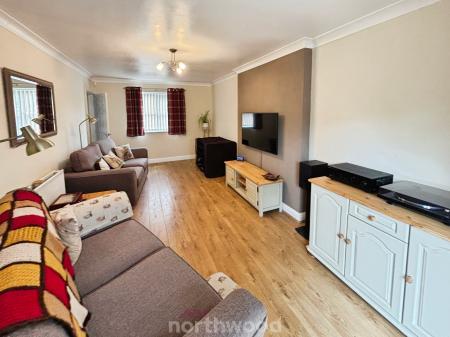 4 bedroom Detached house for sale in Tower Gardens, Hatfield, Doncaster, DN7