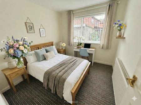 2 bedroom Bungalow for sale in Homestead Garth, Hatfield, Doncaster, DN7