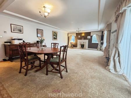 3 bedroom Bungalow for sale in St Georges Avenue, Dunsville, Doncaster, DN7