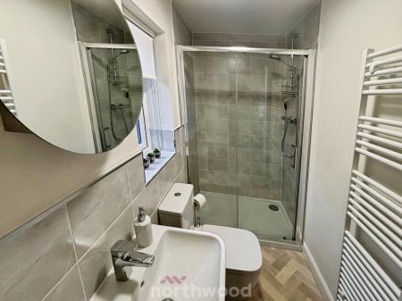 4 bedroom Detached house for sale in Fallow Road, Hatfield, Doncaster, DN7