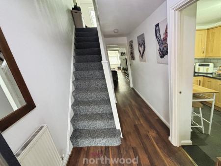 3 bedroom Semi-detached house for sale in Stony Close, Stainforth, Doncaster, DN7