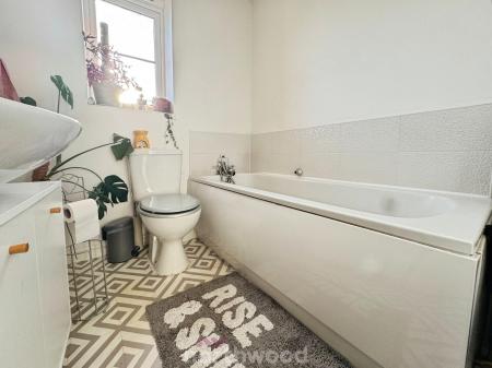 3 bedroom Semi-detached house for sale in Thorncliffe Drive, Stainforth, Doncaster, DN7