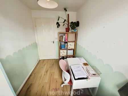 3 bedroom Semi-detached house for sale in Thorncliffe Drive, Stainforth, Doncaster, DN7