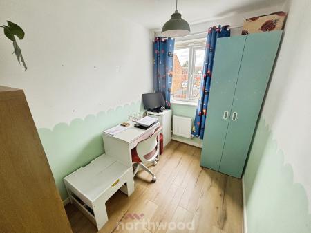 3 bedroom Semi-detached house for sale in Thorncliffe Drive, Stainforth, Doncaster, DN7