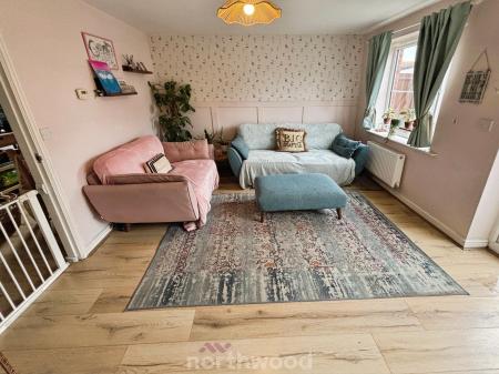 3 bedroom Semi-detached house for sale in Thorncliffe Drive, Stainforth, Doncaster, DN7