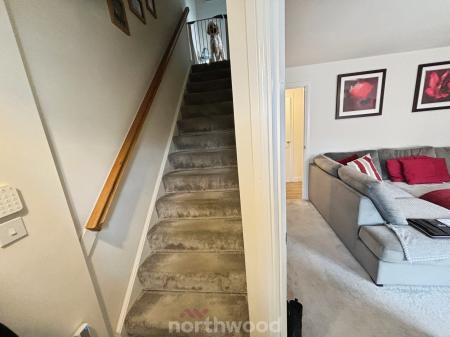 3 bedroom Semi-detached house for sale in Saxon Avenue Hatfield, Hatfield, Doncaster, DN7