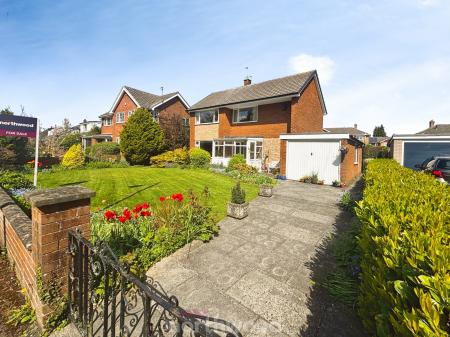 3 bedroom Detached house for sale in Parkways, Hatfield, Doncaster, DN7