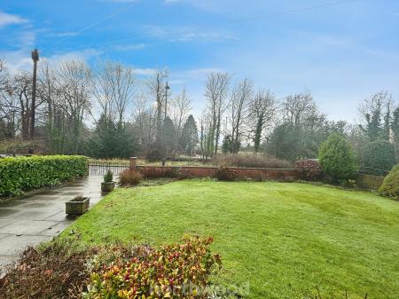 3 bedroom Detached house for sale in Parkways, Hatfield, Doncaster, DN7