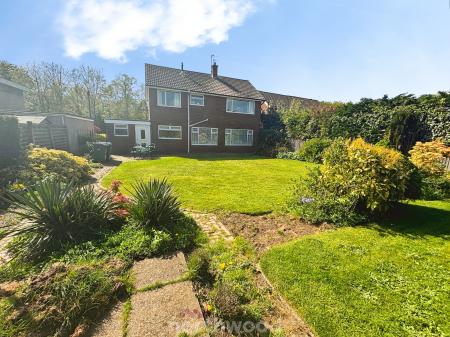 3 bedroom Detached house for sale in Parkways, Hatfield, Doncaster, DN7