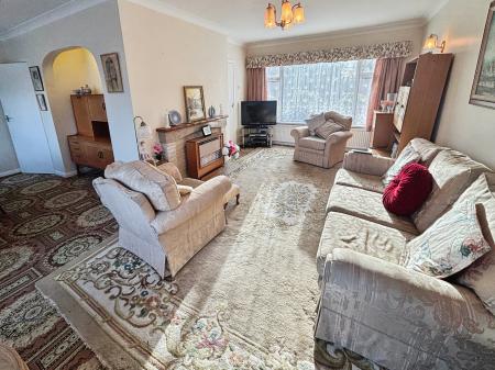 3 bedroom Detached house for sale in Parkways, Hatfield, Doncaster, DN7