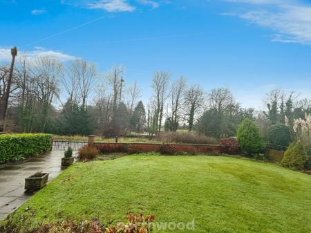 3 bedroom Detached house for sale in Parkways, Hatfield, Doncaster, DN7