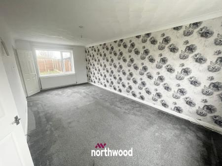 3 bedroom Semi-detached house for sale in Beech Crescent, Stainforth, Doncaster, DN7