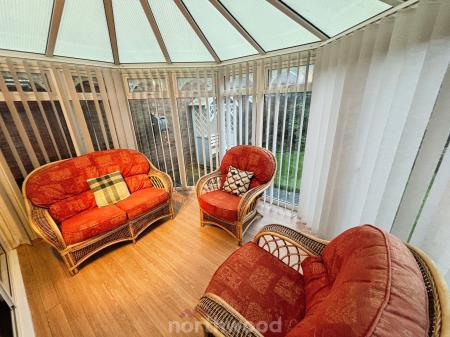 2 bedroom Bungalow for sale in Abbey Way, Dunscroft, Doncaster, DN7