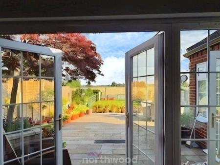 4 bedroom Bungalow for sale in Braithwaite Lane, Braithwaite, Doncaster, DN7