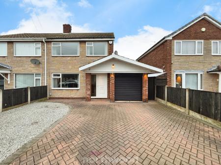 Abbey Way, Dunscroft, Doncaster, DN7