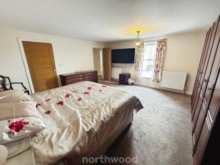 3 bedroom Bungalow for sale in Mosscroft Lane, Hatfield Woodhouse, Doncaster, DN7