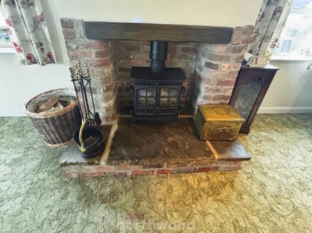 3 bedroom Bungalow for sale in Mosscroft Lane, Hatfield Woodhouse, Doncaster, DN7