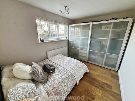 6 bedroom Detached house for sale in St Georges Avenue, Dunsville, Doncaster, DN7