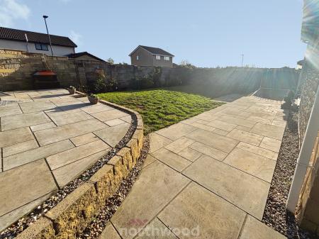 6 bedroom Detached house for sale in St Georges Avenue, Dunsville, Doncaster, DN7