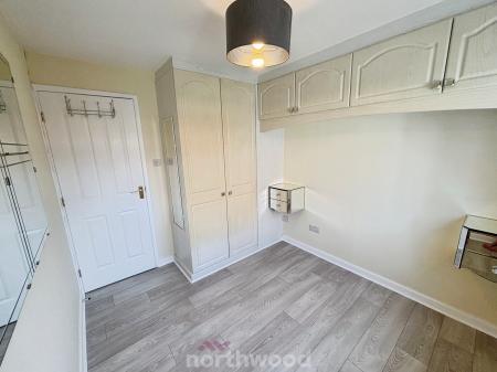 2 bedroom Bungalow for sale in Homestead Garth, Hatfield, Doncaster, DN7