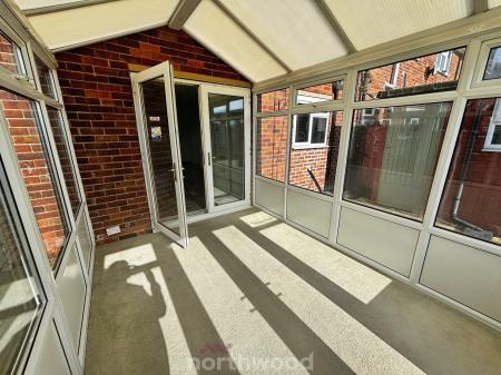 3 bedroom Terraced House to let in Coronation Road, Stainforth, Doncaster, DN7