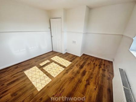 3 bedroom Terraced House to let in Coronation Road, Stainforth, Doncaster, DN7