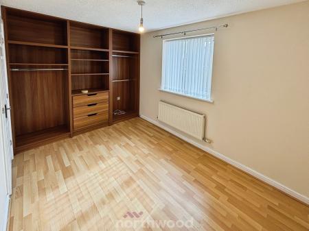 2 bedroom Semi-detached house to let in Stony Close, Stainforth, Doncaster, DN7