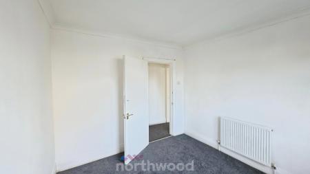 3 bedroom Flat to let in St Helens Road, Doncaster, DN4