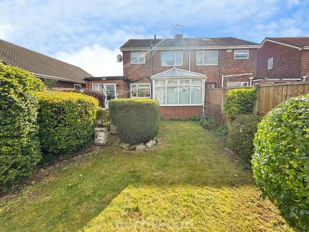 3 bedroom Semi-detached house for sale in Station Road, Hatfield, DN7