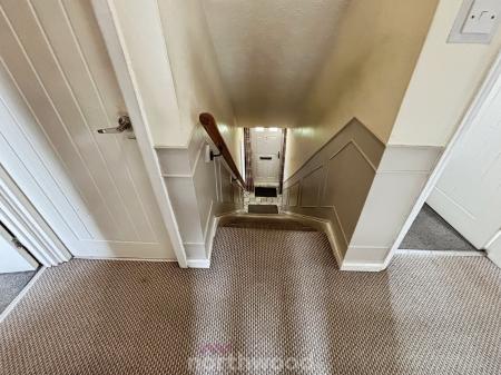 4 bedroom Semi-detached house for sale in Princess Avenue, Stainforth, Doncaster, DN7