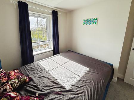 3 bedroom Semi-detached house for sale in Farmhouse Drive, Hatfield, Doncaster, DN7