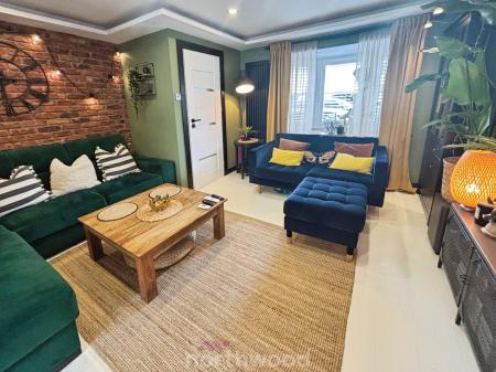 3 bedroom Detached house for sale in Hoddesdon Crescent, Dunscroft, Doncaster, DN7