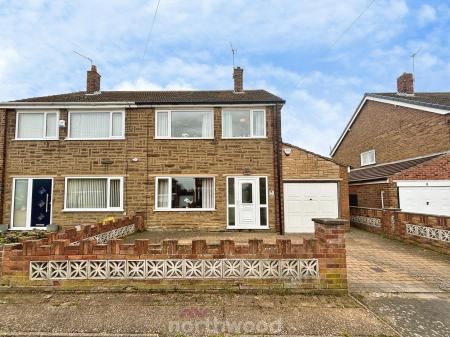 3 bedroom Semi-detached house for sale in St Marys Road, Dunsville, Doncaster, DN7