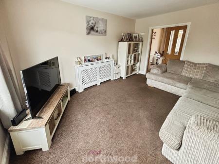 3 bedroom Semi-detached house for sale in St Marys Road, Dunsville, Doncaster, DN7