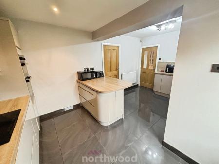 3 bedroom Semi-detached house for sale in St Marys Road, Dunsville, Doncaster, DN7